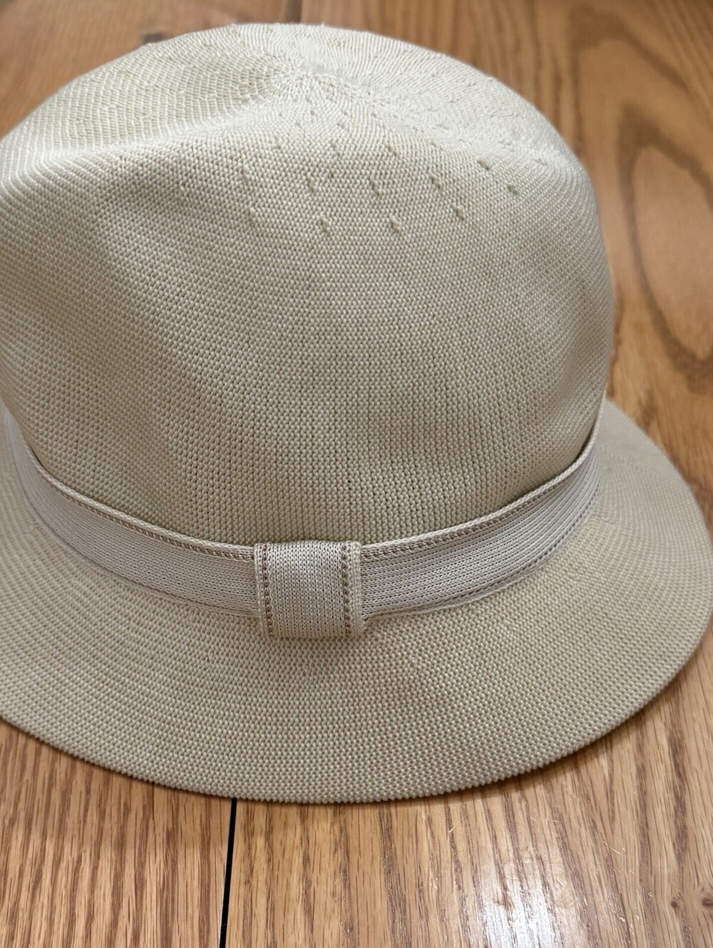 Vtg KANGOL DESIGN Tropic Cloche Bucket Hat S Beige Cream Made In England Mesh